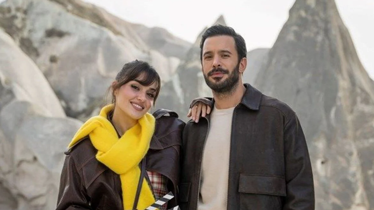 Hande Erçel Ile Barış Arduç Üçüncü Kez Bir Arada Queen Of Tears Dizisi Geliyor (2)