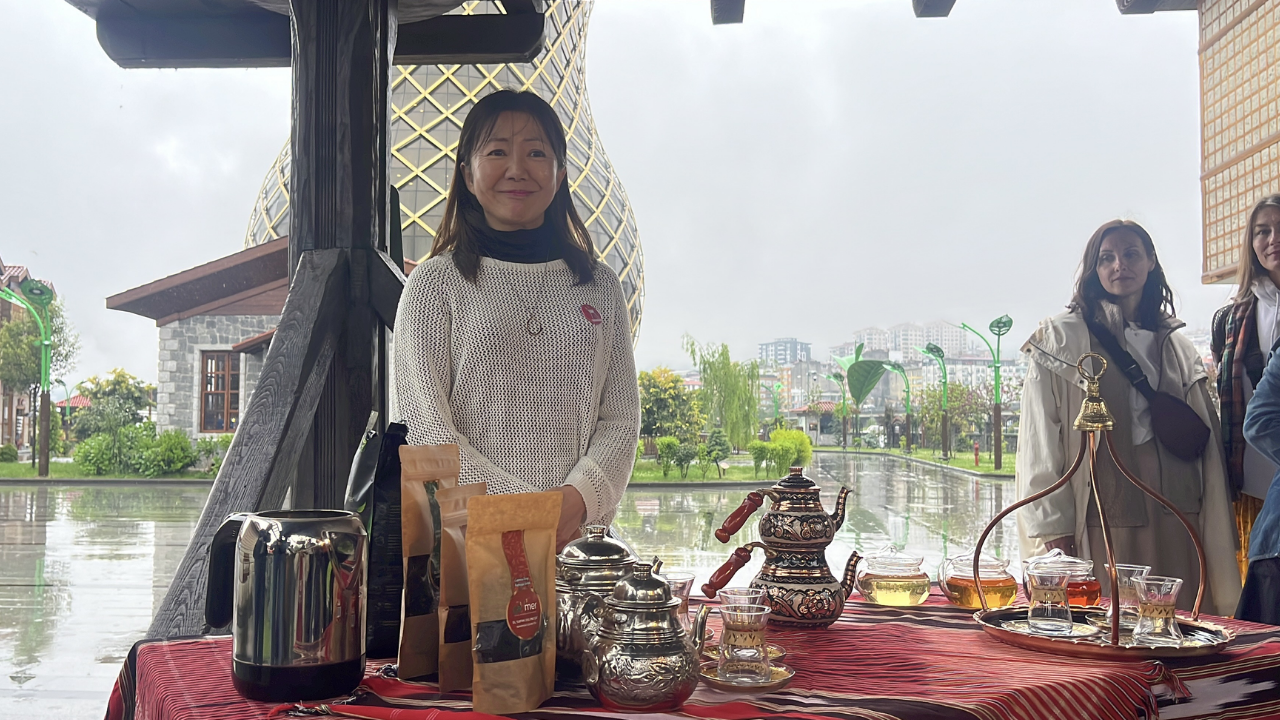 Japonya’nın Ilk Türk Çay Ustası Rize’ye Geldi Yumika Arita’dan Tavşan Kanı Çay Tarifi (1)