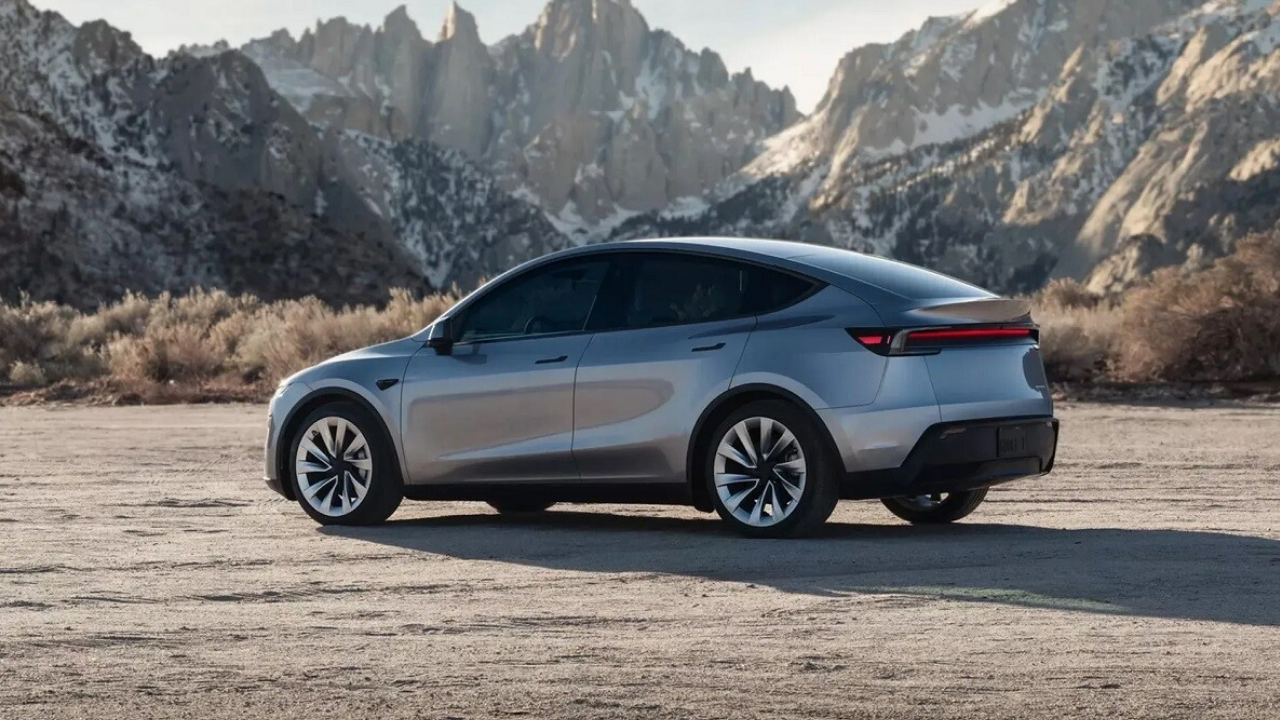 Tesla Model Y Juniper Çılgınlığı Türkiye’de Neden Yok Satıyor (1)