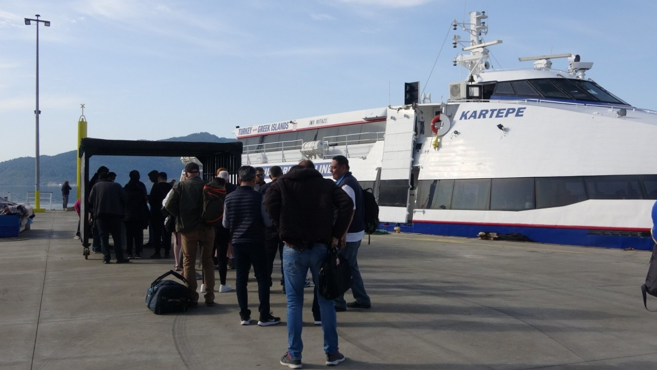 Yaz Sezonu Başladı Yunan Adalarına Giden Feribotlarda Yoğunluk