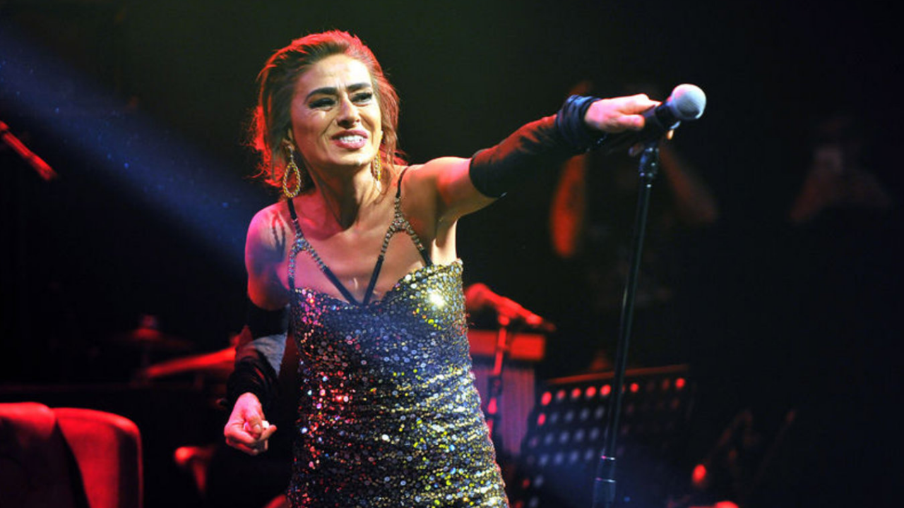 Yıldız Tilbe’den Olay Maradona Çıkışı ‘’Vefat Ettiğini Yeni Öğrendim’’