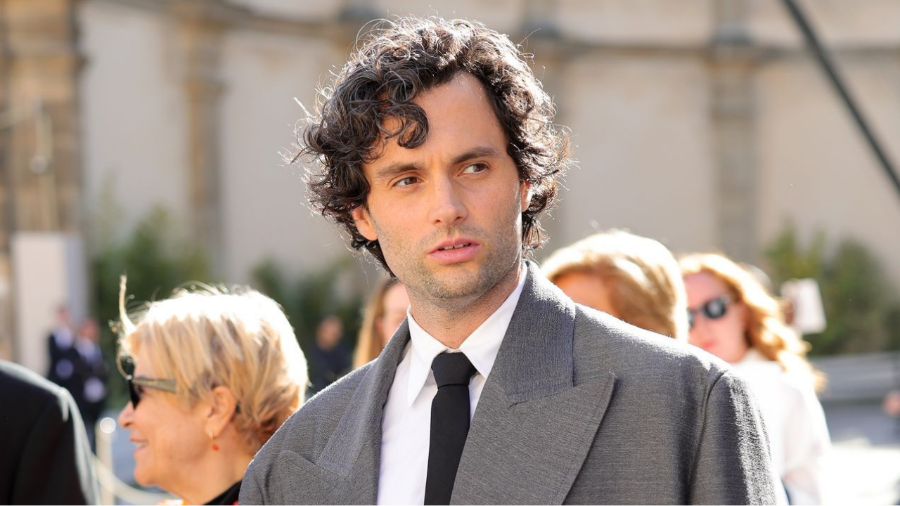 ‘’You’’ Dizisinin Yıldızı Penn Badgley ‘’Başucumda Kur’an I Kerim Var’’ (1)