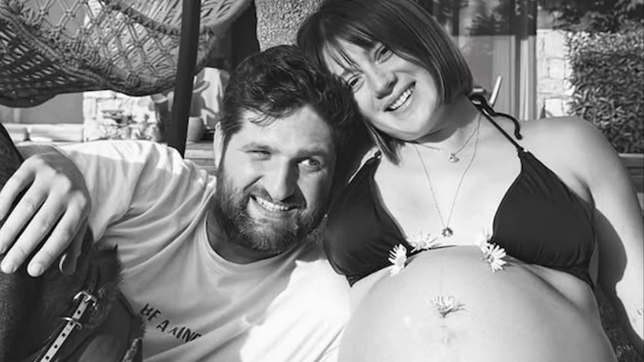 Gizem Karaca Anne Oldu Bebeğinin Ismini Ilk Kez Açıkladı (1)