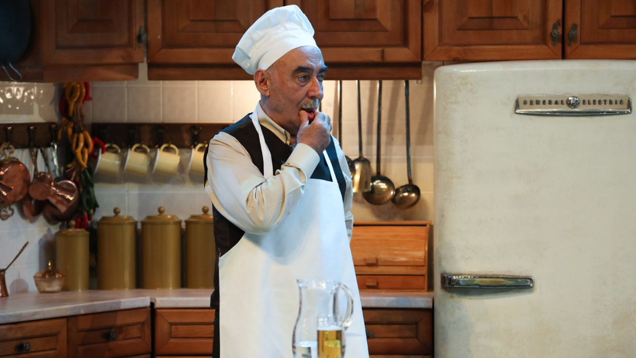 Harbiye’de Son Oyununu Oynadı Şener Şen Sahnelere Veda Etti (1)
