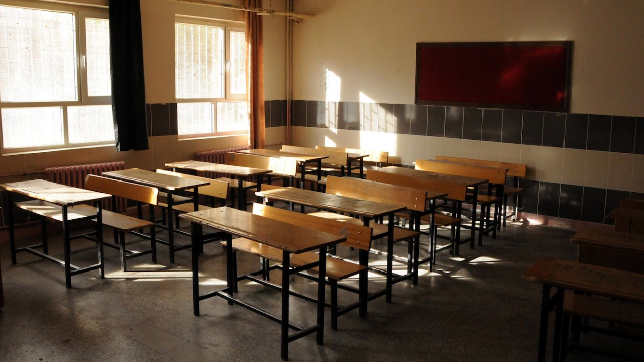Meb’den Hayalet Sınıf Operasyonu 403 Diploma Iptal, 10 Okul Kapatıldı