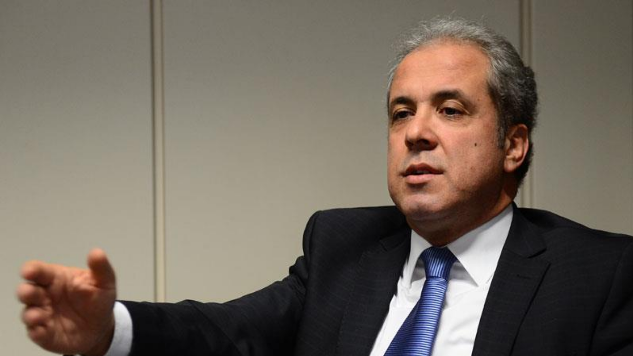Şamil Tayyar'dan Dikkat Çeken Anayasa Eleştirisi Geçim Derdi Varken Anayasa Fantastik Kalır (1)