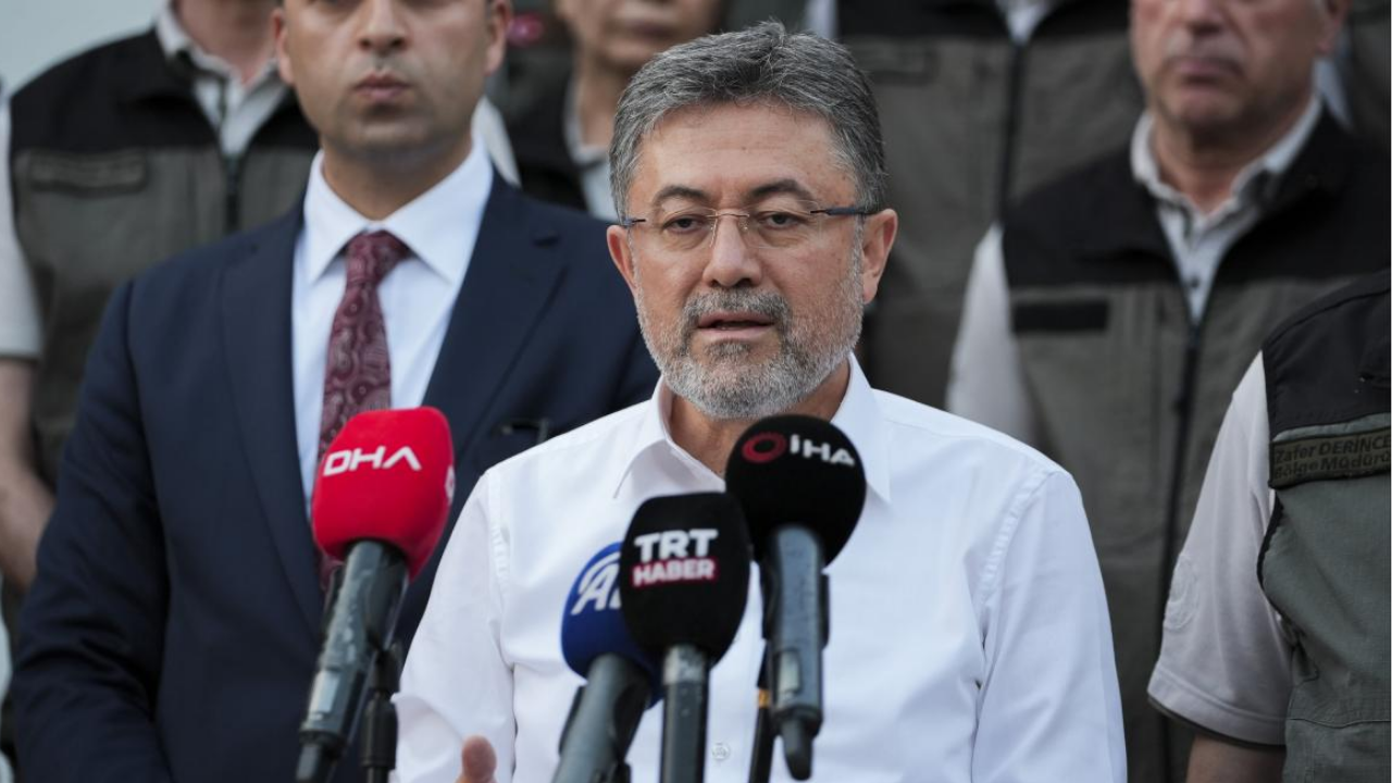 Son 48 Saatte Türkiye'de 113 Yangın Çıktı, 3’Ü Kritik Riskte! (1)