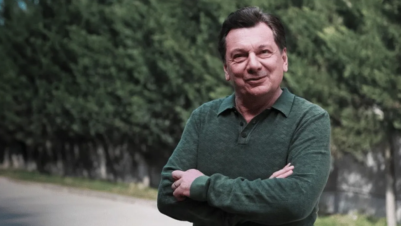 Vedat Milor ‘’Simit Savaşı’’ Başlattı ‘’Oranın Simidi Bir Numara’’