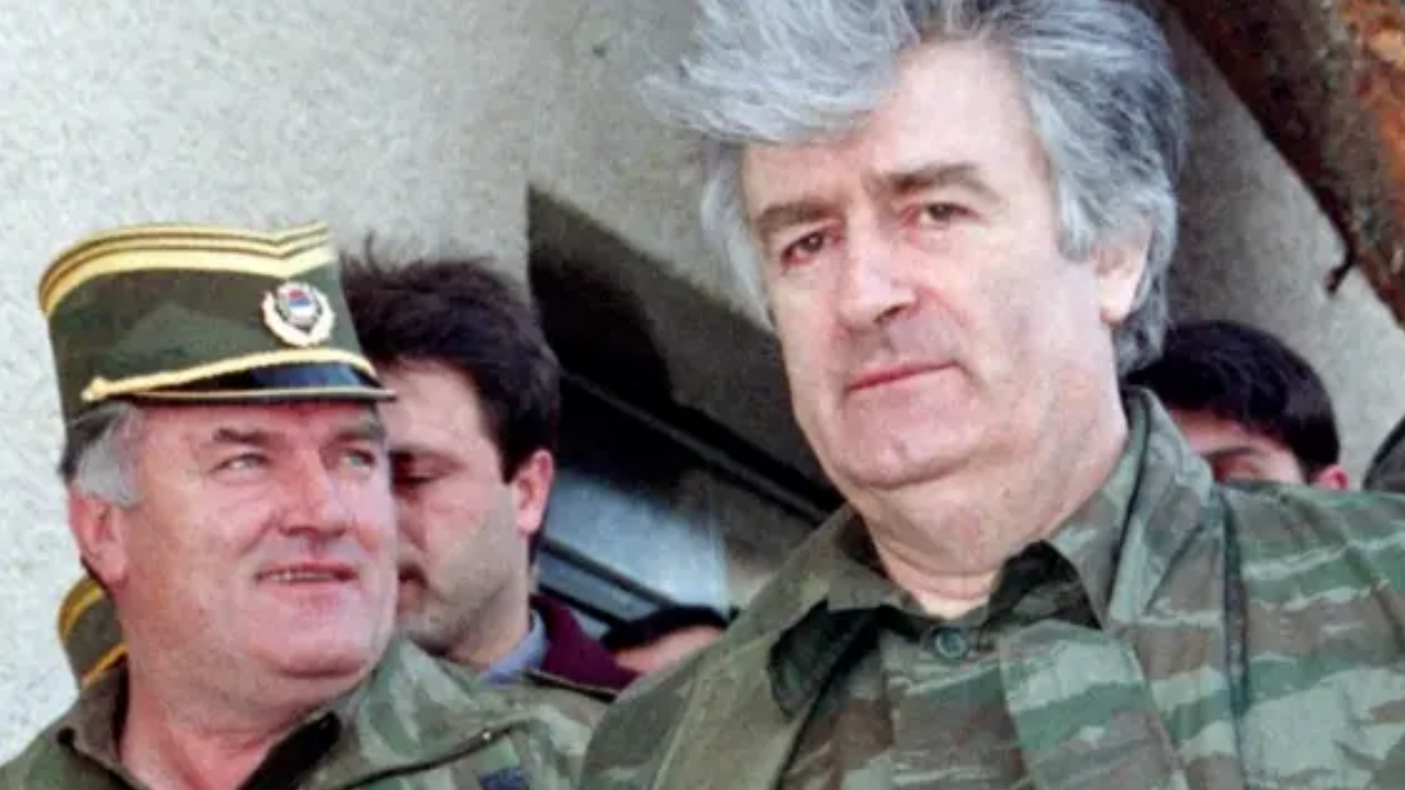 11 Maddede Srebrenitsa Katliamı Üzerinden 30 Yıl Geçti... Avrupa'nın Kalbinde 8.372 Can! (3)