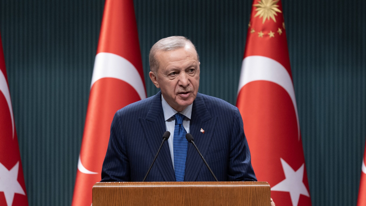Cumhurbaşkanı Erdoğan’dan Leman’a Sert Tepki ‘’Kutsallara Hakaret Edenler Yargılanacak’’