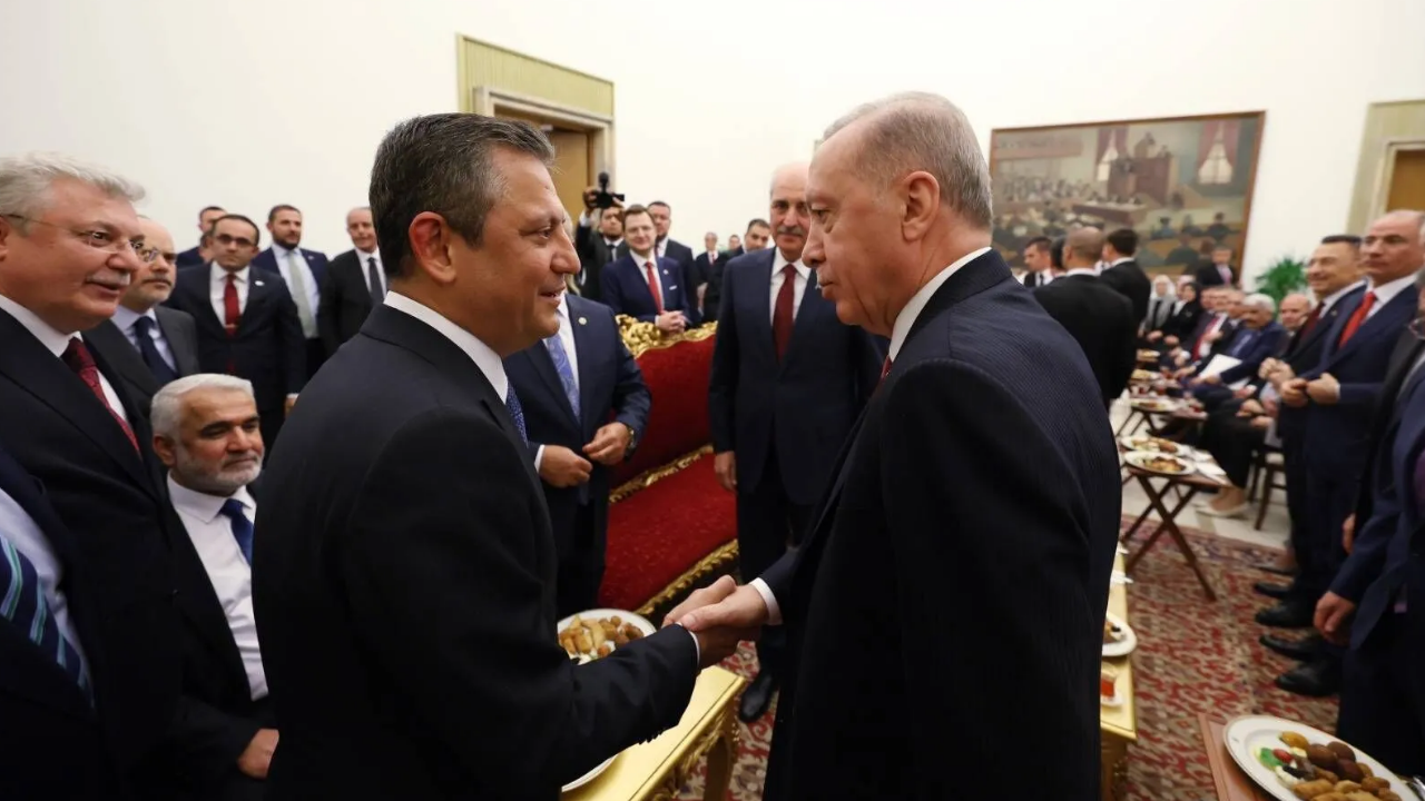 Cumhurbaşkanı Erdoğan’dan Özgür Özel Hakkında Suç Duyurusu 500 Bin Tl’lik Dava (1)