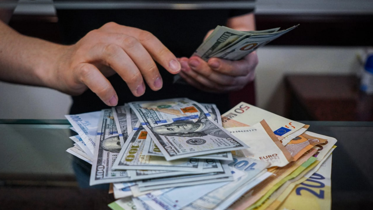 Dolar Ve Euro Haftaya Sakin Başladı (28 Temmuz Son Durum) (1)
