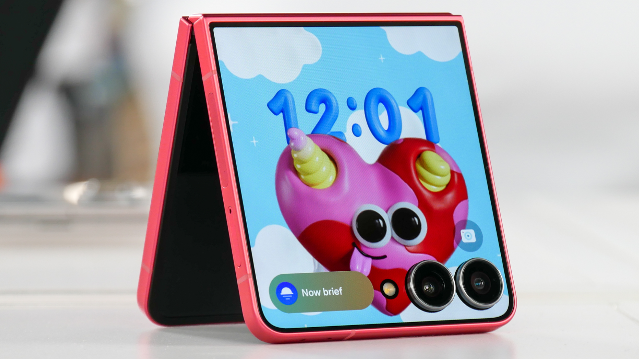 Galaxy Z Flip7, Flip6’Yı Gölgede Bırakıyor Yenilikler Neler (3)
