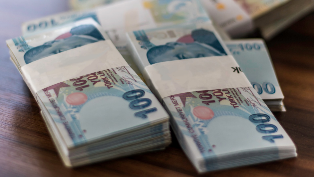 Kamu Işçisi Için Yeni Teklif İlk Altı Ay Için Yüzde 24 Zam (1)