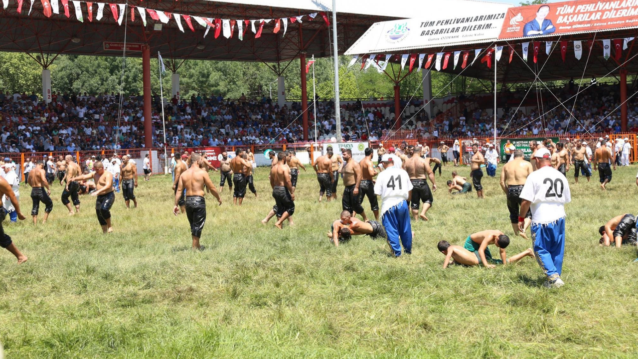 Kırkpınar Yağlı Güreşleri Başladı Mı, Hangi Kanalda Yayınlanıyor 664. Kırkpınar Yağlı Güreşleri Pehlivanlar Kimler, Ödülü Ne Kadar 2025 (1)
