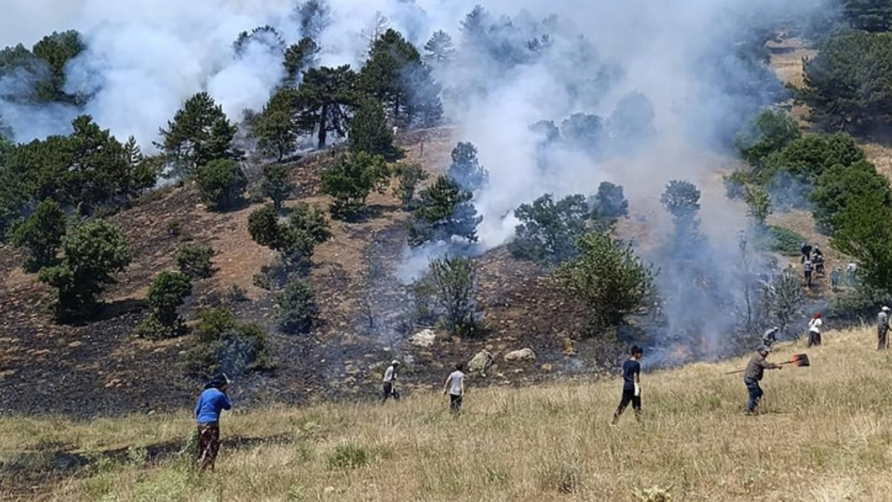 Konya Doğanhisar’daki Orman Yangını 2. Günü Alevler Isparta Sınırına Dayandı