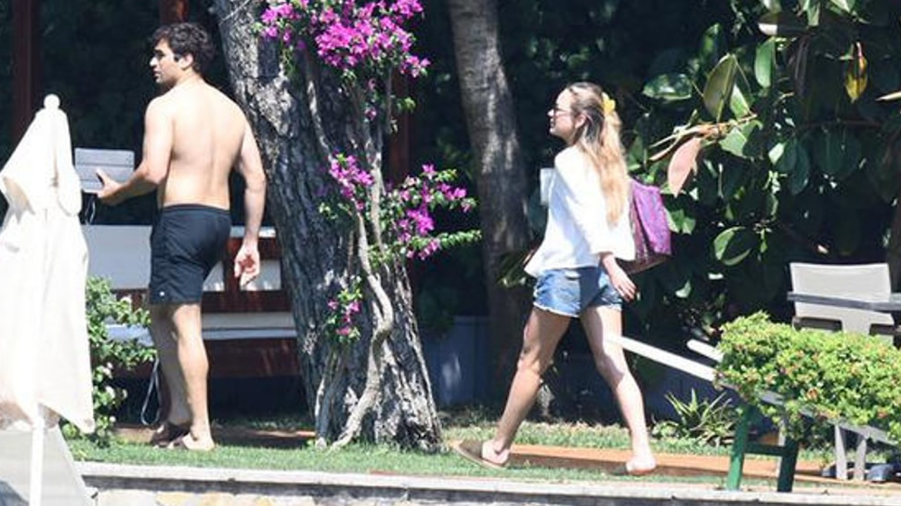 Mert Ramazan Demir Yeni Aşkıyla Bodrum’da Yakalandı! Dudak Dudağa Görüntülendiler…