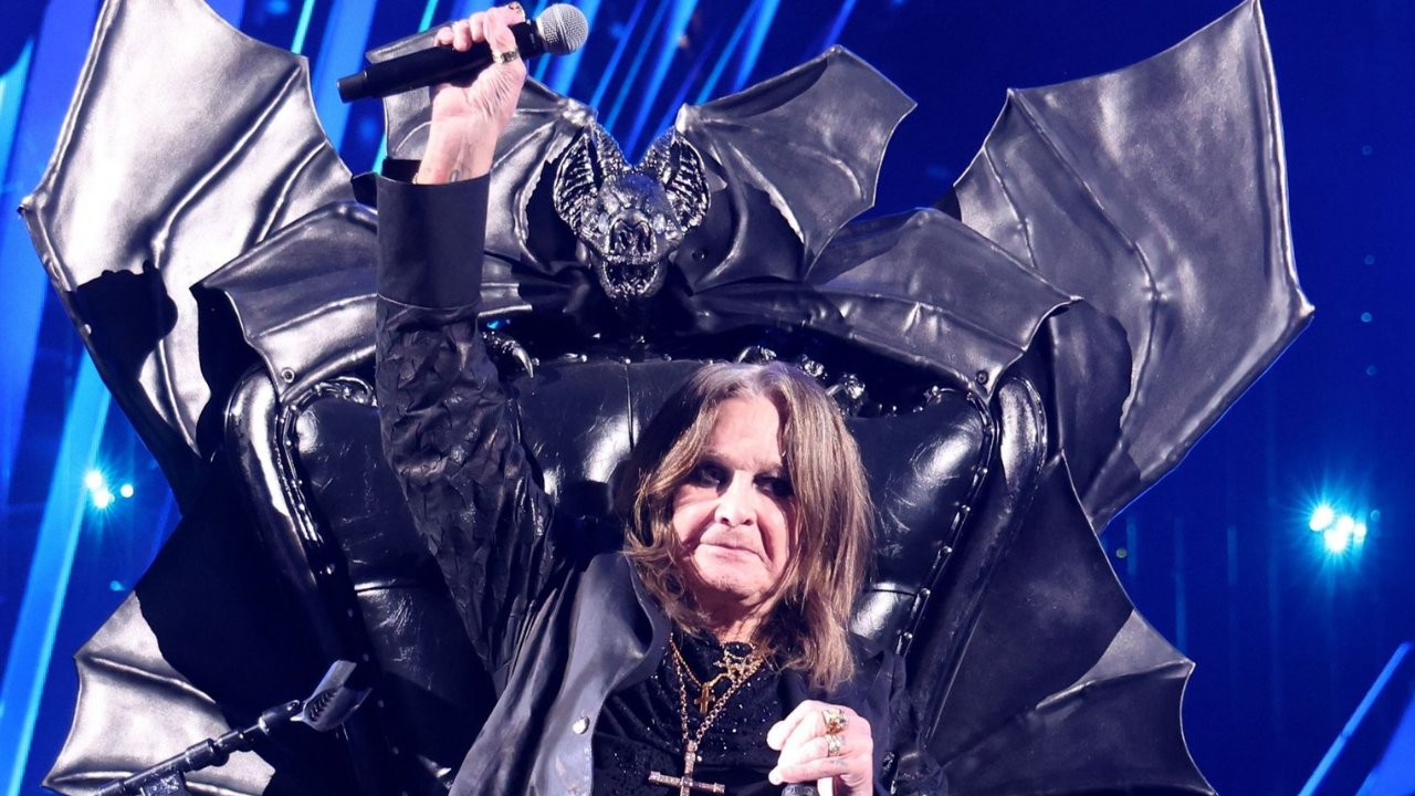 Rock’ın Kara Prensi Ozzy Osbourne, Sahnelere Veda Etti! (1)