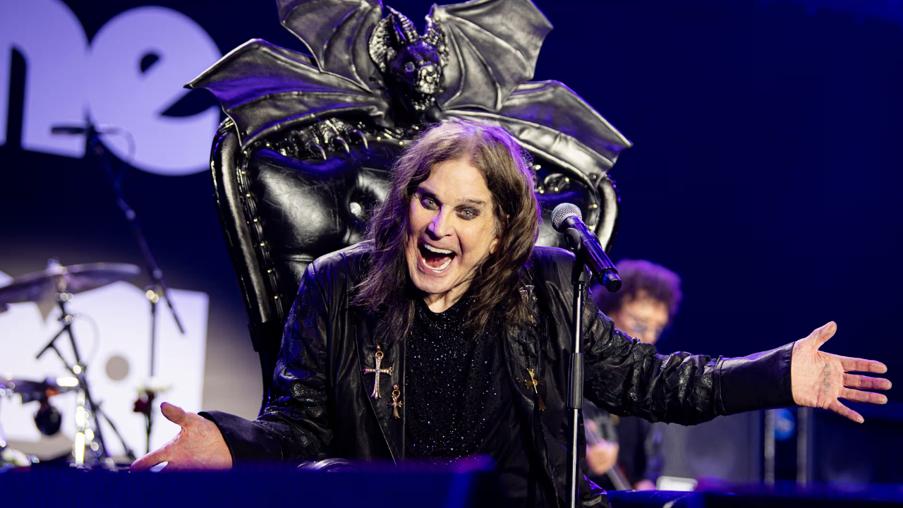 Rock’ın Kara Prensi Ozzy Osbourne, Sahnelere Veda Etti! (5)