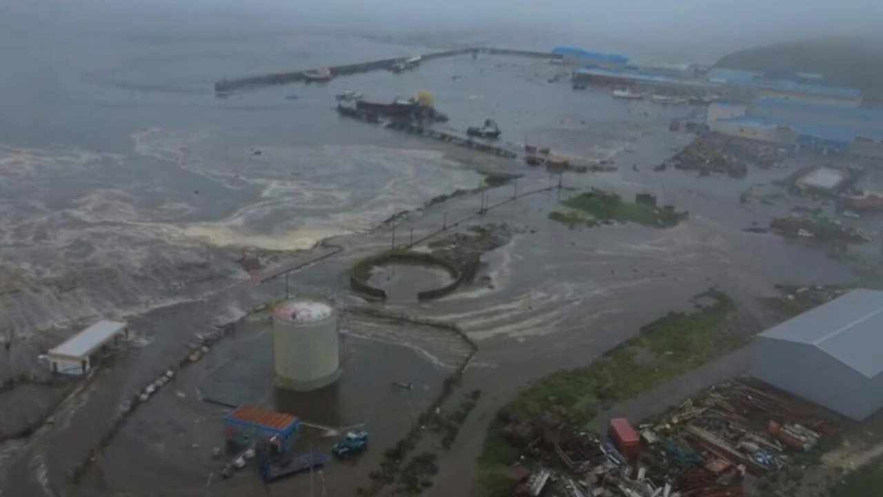 Rusya’da 8,8 Büyüklüğünde Dev Deprem Pasifik’te Tsunami Alarmı Verildi