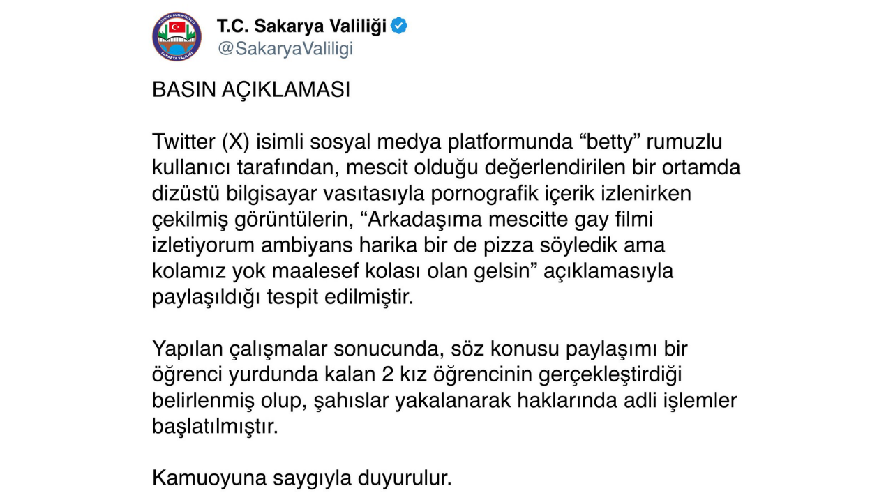 Sakarya'da Mescitte Tartışma Yaratan Paylaşım 2 Öğrenci Gözaltında (1)