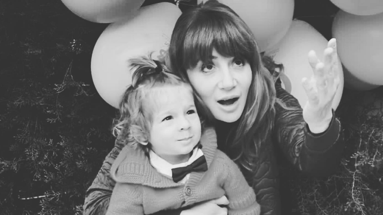 Aylin Aslım Mayosuz Oğlunu Savundu ‘’Bu Derece Sapıtmış Insanlara Iki Çift Lafım Var’’ (1)