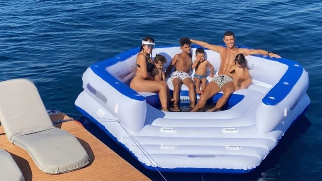 Crıstıano Ronaldo 9 Yıllık Sevgilisiyle Evleniyor! (1)