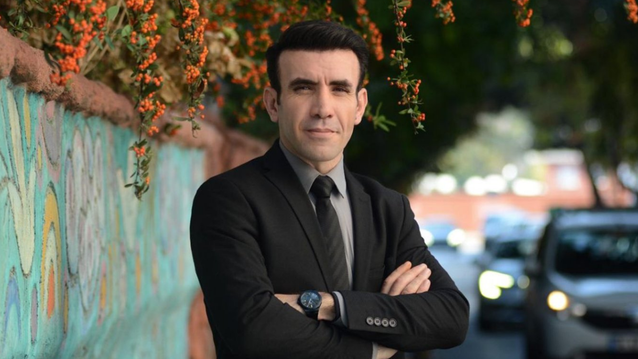 Dilan Bozyel’den Mehmet Yılmaz Ak’a Ağır Suçlama ‘’Başıma Silah Dayayıp Benimle Birlikte Olmak Istedi’’ (1)