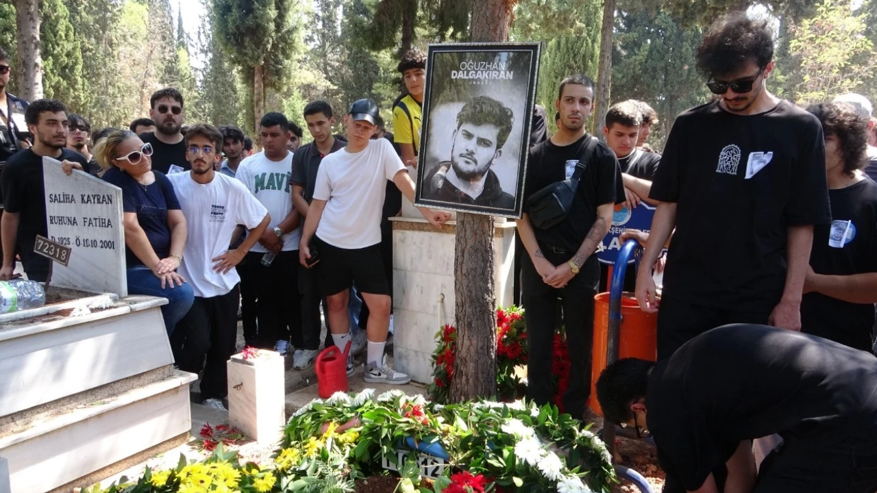 Jrokez’in Eşi Aleyna Bozkurt Yürekleri Yaktı ‘’Şansın Yanında Geldi Aşkım’’ (3)