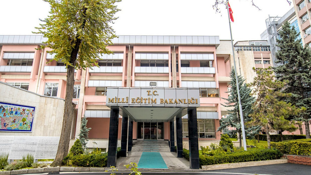 Milli Eğitim Bakanlığı, 21 Özel Okulun Ruhsatını Iptal Etti (1)
