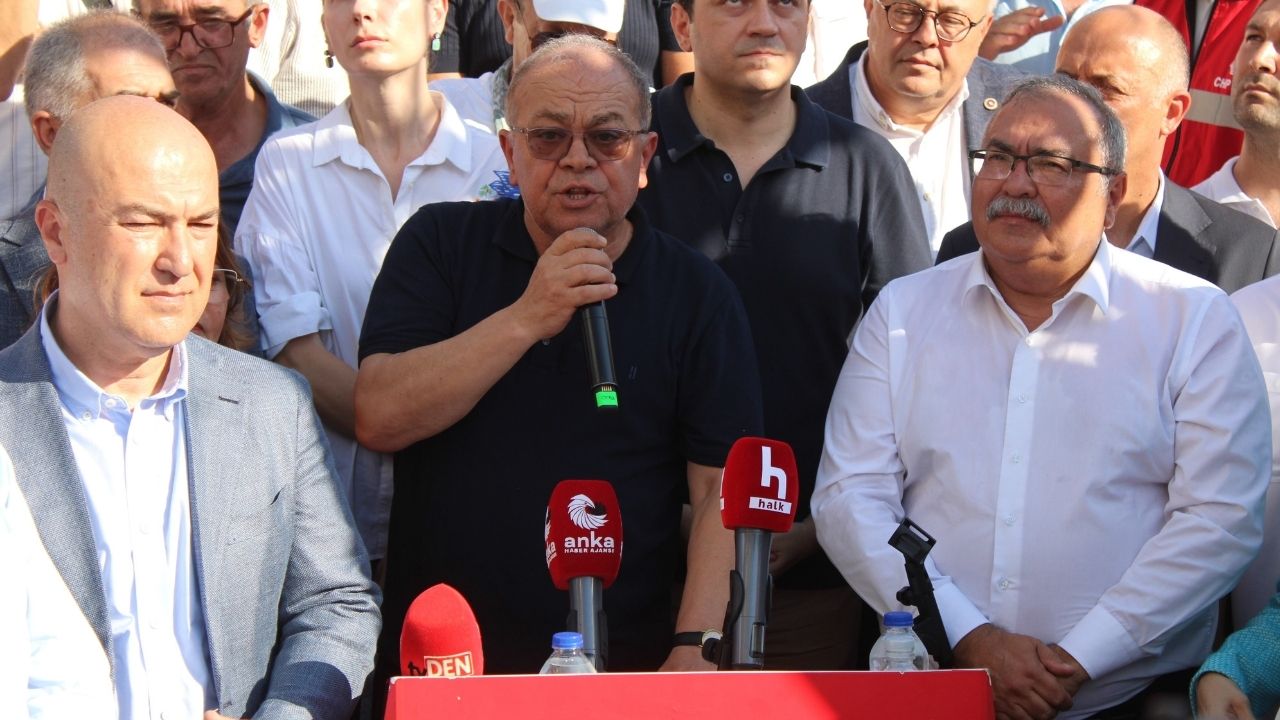 Özlem Çerçioğlu’na Topuklu Ayakkabılı Protesto (1)