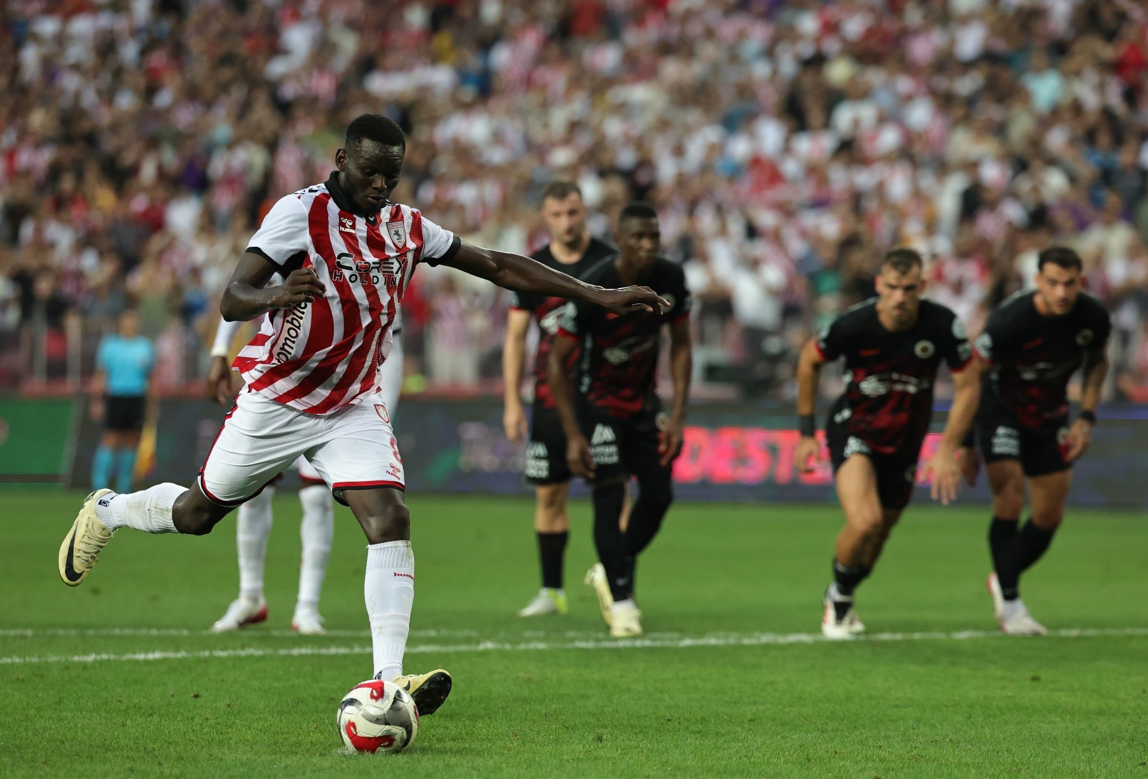 Samsunspor Super Lig Firtina Gibi Esti Gencilerbirligi 2 1 Maglup Etti 09