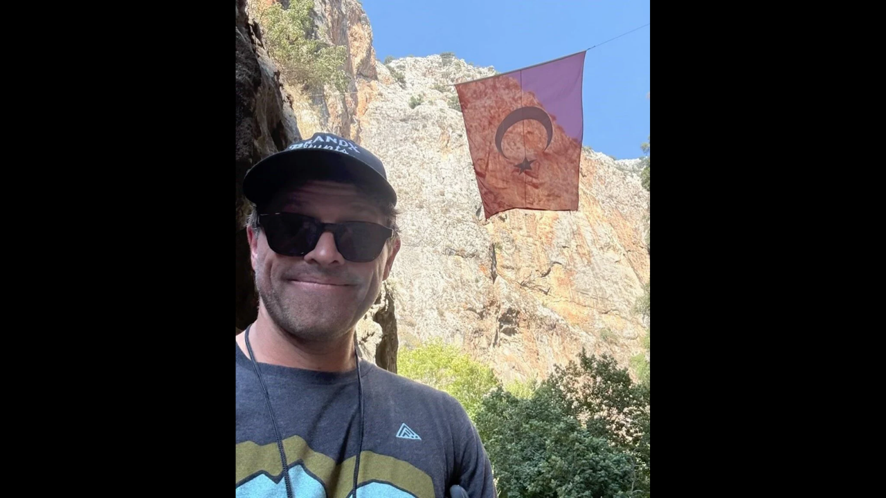Supernatural’ın Yıldız Oyuncusu Misha Collins İstanbul’a Geldi