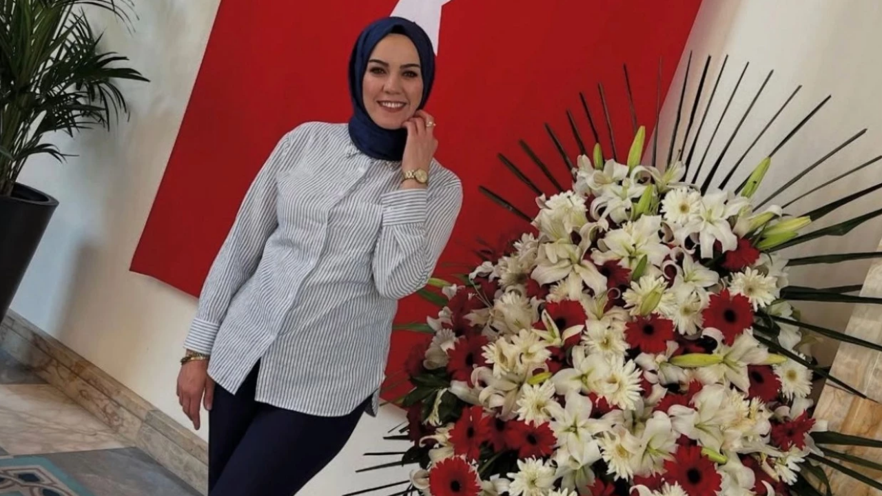 Tbmm Çalışanı Saliha Akkaş, Boşanmak Istediği Eşi Tarafından 40 Kez Bıçaklanarak Katledildi (1)