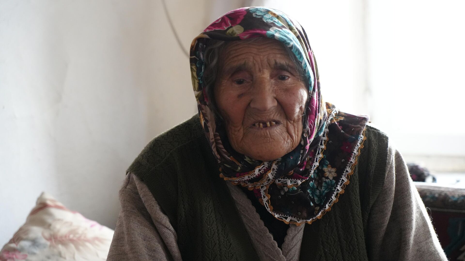 Yaşlı-1