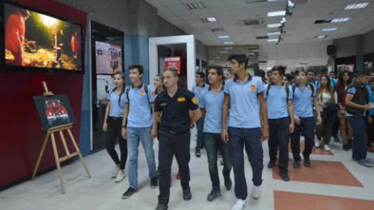 Ankara’da İtfaiye Haftası’na Özel Sergi 88 Karede Kahramanlık Öyküleri