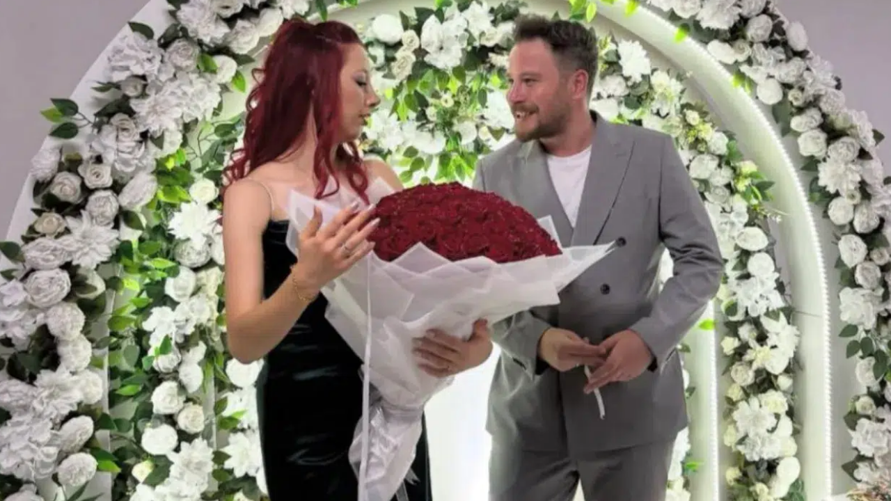 Bolu’da 2 Gün Önce Nişanlanan Dj Elif Özcan, Kalp Krizi Sebebiyle Hayatını Kaybetti (1)