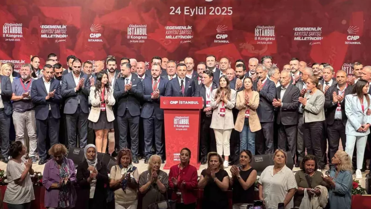 Chp İstanbul’da ‘’Kayyum’’ Itirazına Ret Gürsel Tekin Görevine Devam Edecek