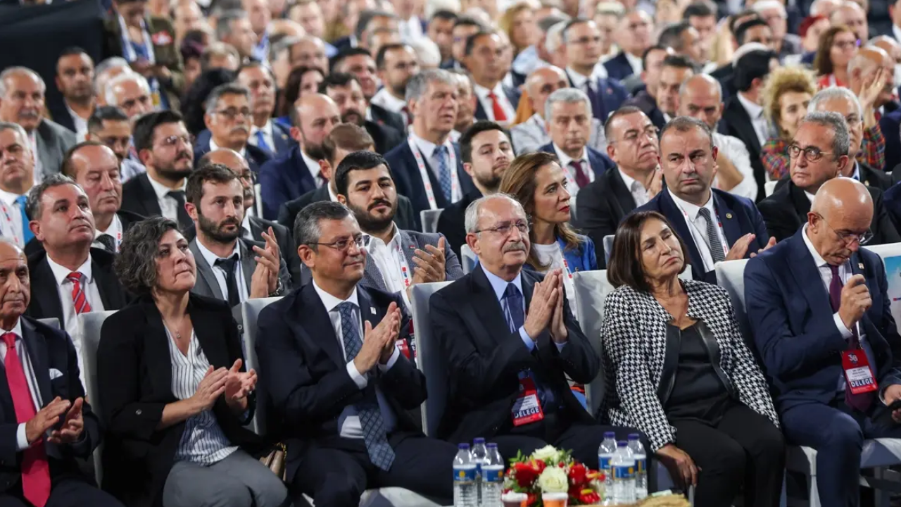 Chp Kurultayı Iptal Davası Tedbirsiz Olarak 24 Ekim’e Ertelendi (3)