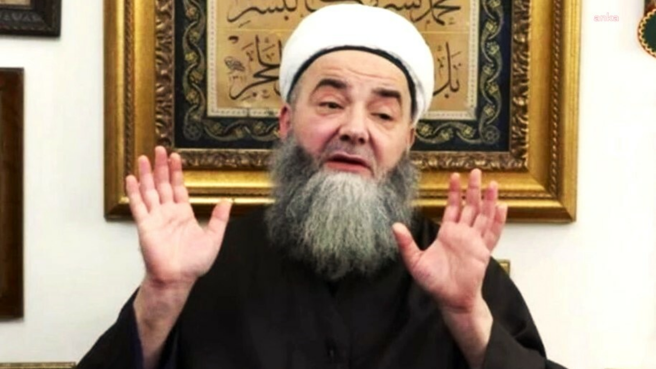 Cübbeli Ahmet’in Oğlu Evlendi! Gelin Kendi Düğününe Katılmadı, Kadınlar Nerede (1)