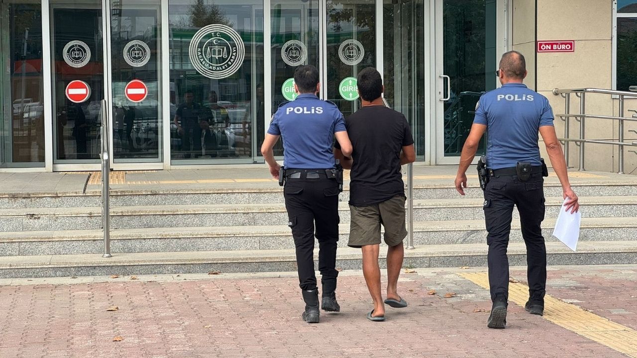 Denizden Kurtarıldı Cezaevine Gönderildi (1)