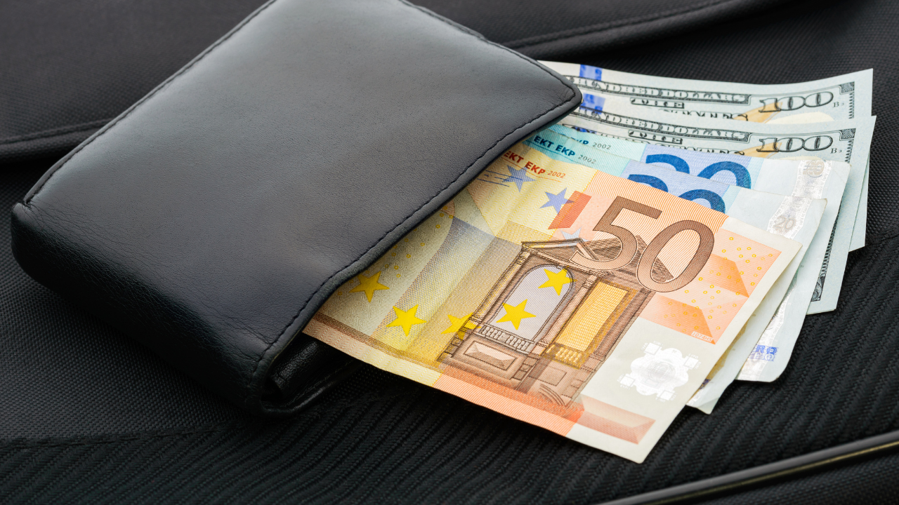 Dolar Ve Euro Haftaya Nasıl Başladı (1)