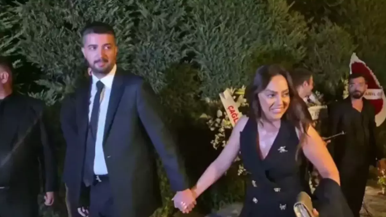 Ebru Gündeş Dördüncü Eşi Murat Osman Özdemir’den De Boşanıyor (2)