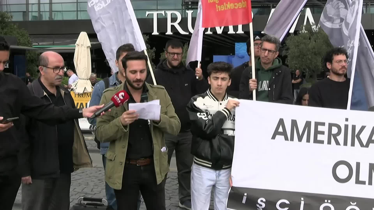 Erdoğan Trump Görüşmesine Trump Avm Önünde Protesto! 1 (1)