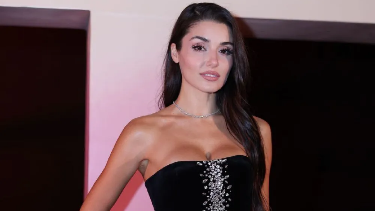 Hande Erçel, En Güzel Aktrisler Listesinde Jennifer Aniston Ve Margot Robbie’yi Solladı! (11)