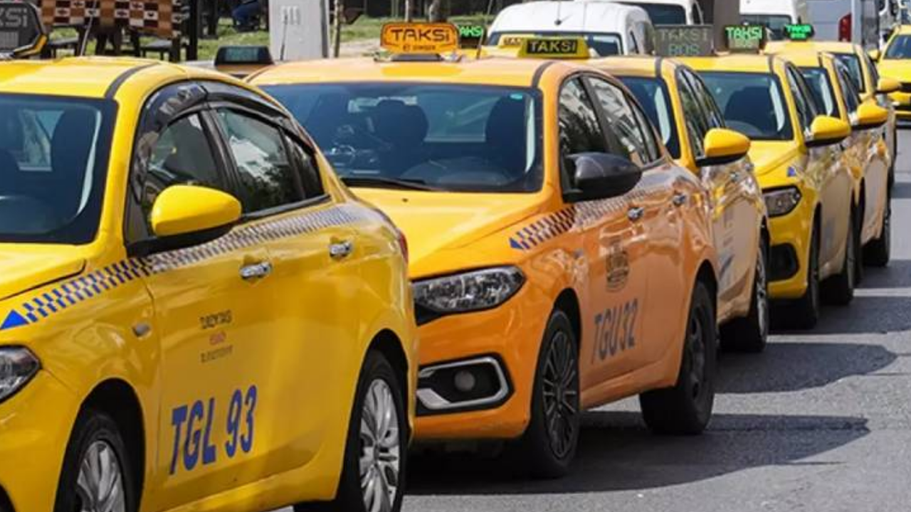 İstanbul’da Toplu Taşıma Şoku Fiyatlar Yüzde 30 Artıyor! (1)
