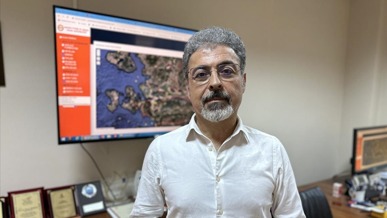 Kütahya Depremi Sonrası Prof. Dr. Sözbilir Uyardı “Tekrar Etme Olasılığı Yüksek” (1)