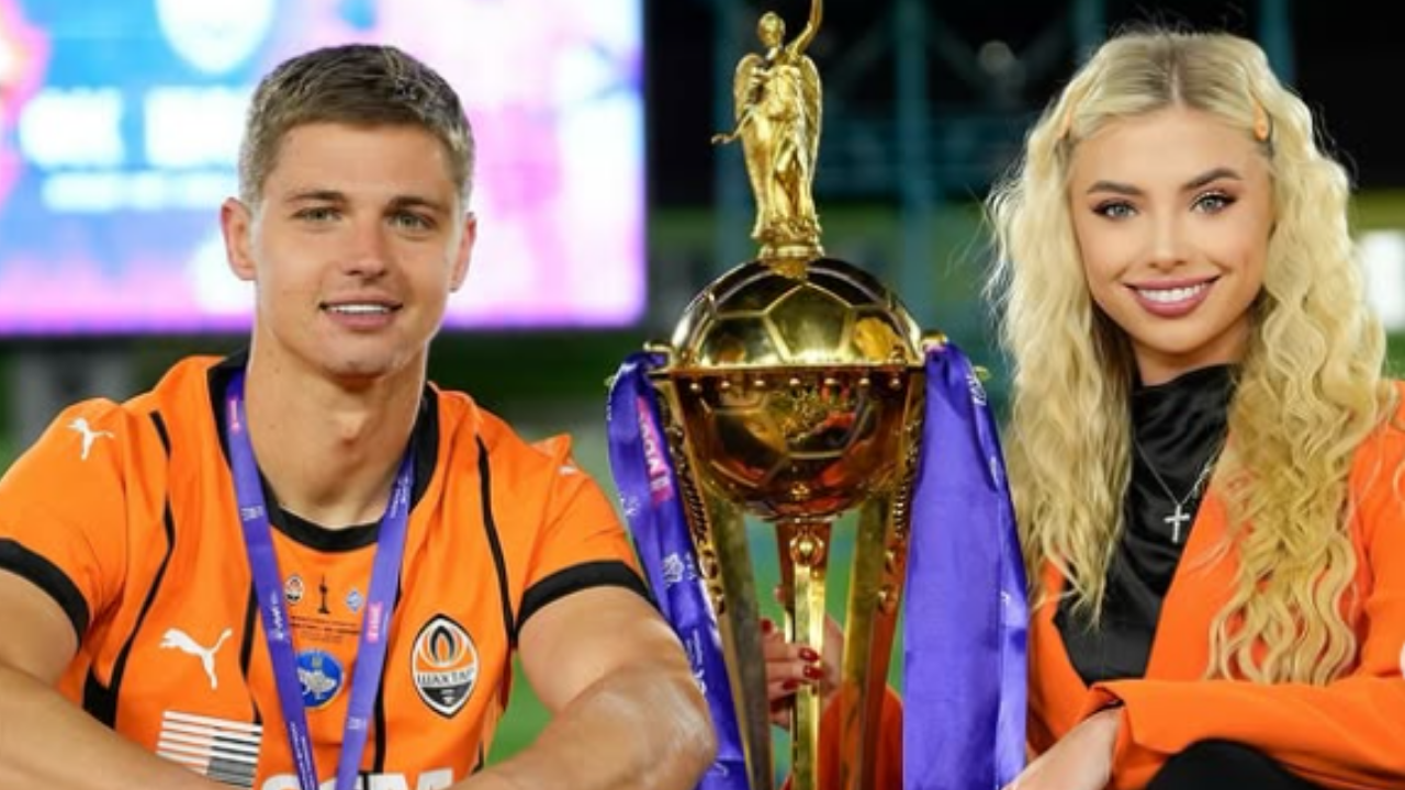Shakhtar Donetsk Muhabiri Daria Savina Kaç Yaşında Ve Nereli Arda Turan’la Röportaj Yapan Kadın Kim (2)