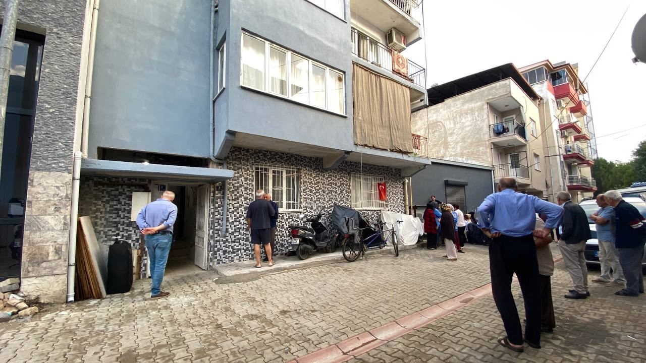 Aydın’da 19 yaşındaki genç evinde ölü bulundu-2