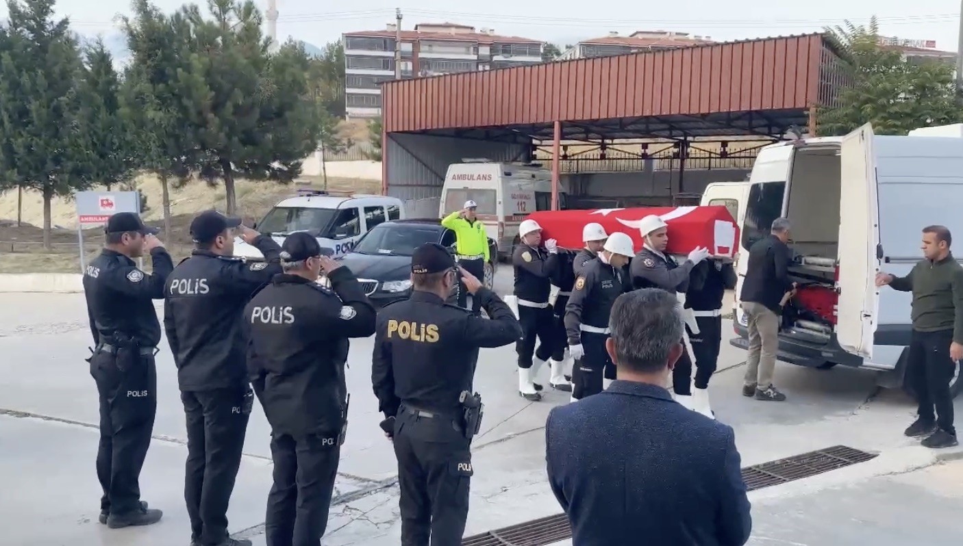 Ankara’da kalp krizi geçiren özel harekat polisi Casim Tatlıer hayatını kaybetti-1